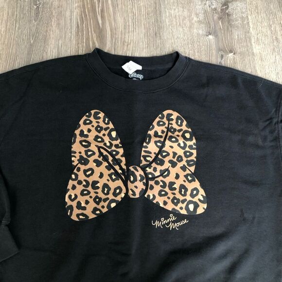 Disney Minnie Mouse Leopard Print Bow Black Crewneck Sweatshirt Women's Small - Picture 2 of 9